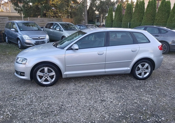 Audi A3 cena 34500 przebieg: 145000, rok produkcji 2012 z Tarnów małe 277